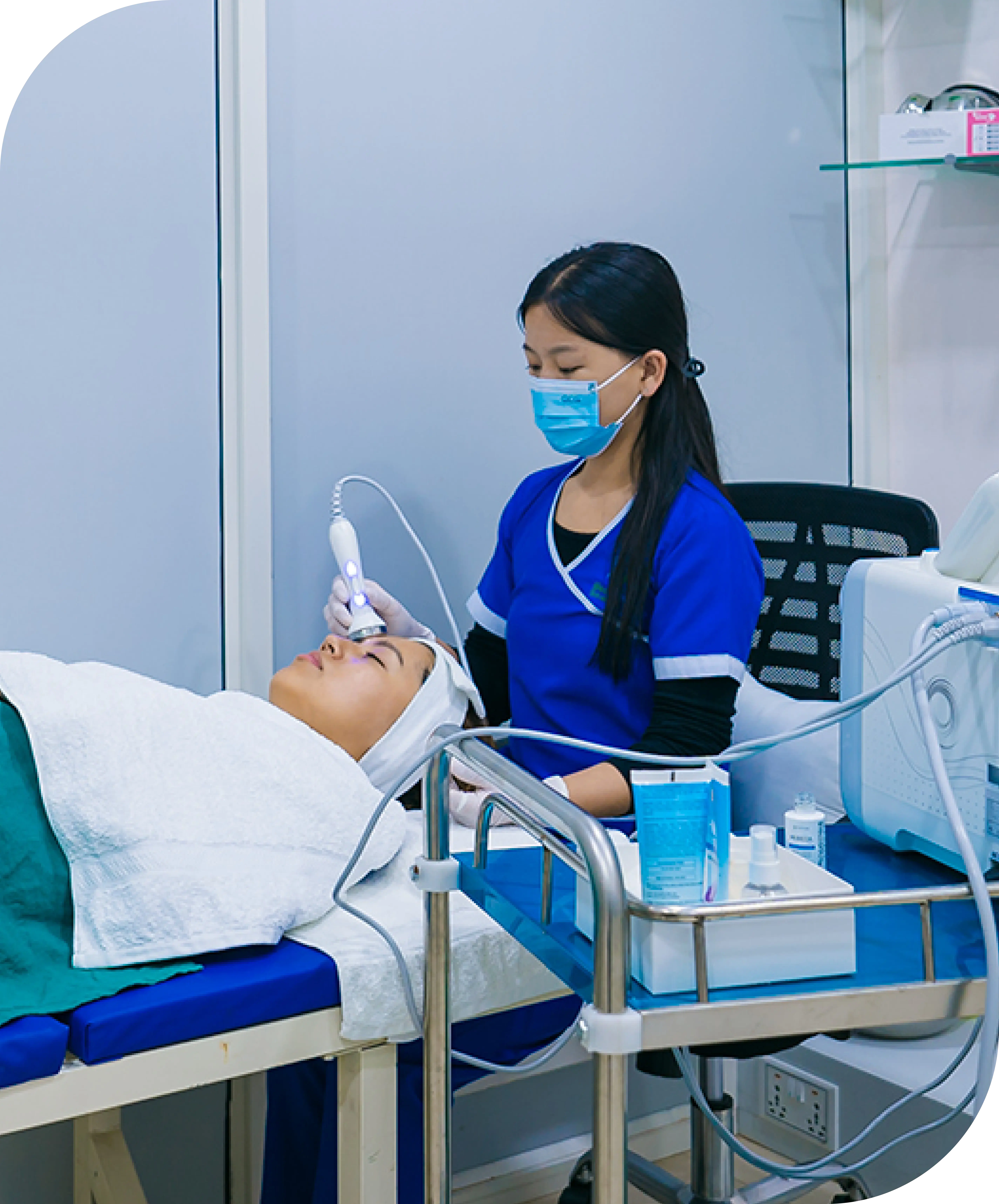 young-female-doctor-prepares-surgery-wears-blue-surgical-gloves-coat-mask
